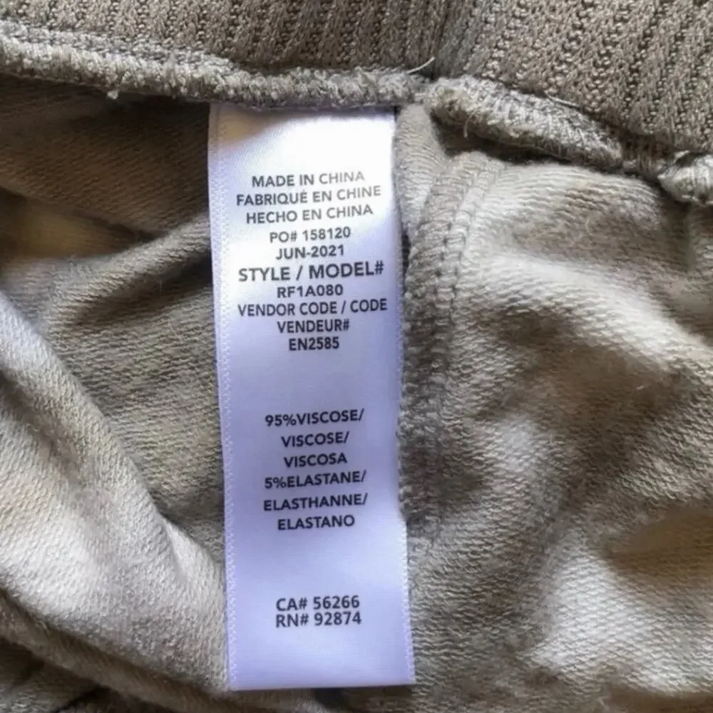 Splendid NWT Women’s Journey Ribbed Trim Knit Jogger Pants Smoky Gray Tie Dye XL - Picture 8 of 14